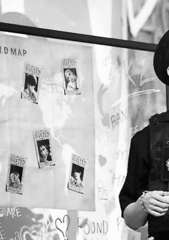 　　いけない警察  .