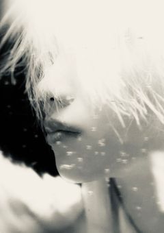 彷徨う子供達の病院 .