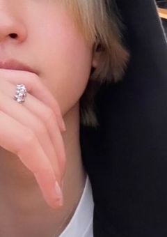 幼 な じ み は 極 度 の 心 配 症 .