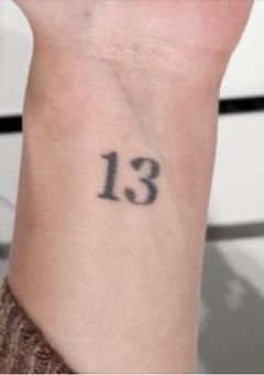 𝑆ℎ𝑜𝑟𝑡 𝐹𝑖𝑙𝑚