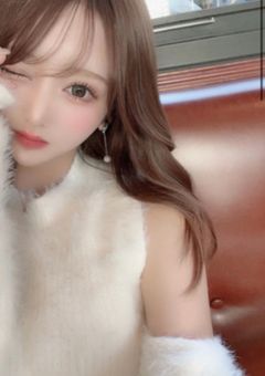 　大 人 気 ホ ス ト     v  s      人 気 N o . 1キ ャ バ 嬢