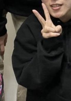 🦊総受け  「近すぎでしょ。」