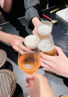   い  つ  も  の  5  人  