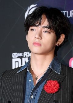 イケメン御曹司が初めての恋をして、天然でかわいい女の子に振り回されちゃう話。