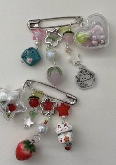 🎥back to the story.