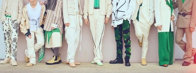 佐久間芽色🩷ྀི🖤ྀིさんの壁紙画像