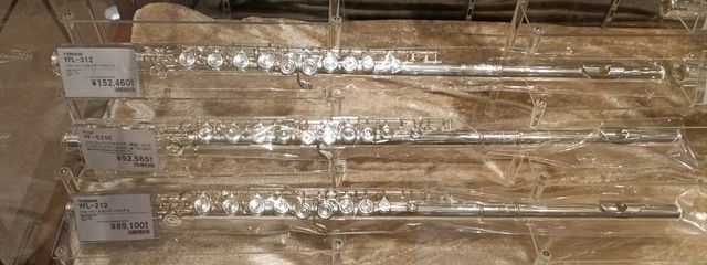 りる(コメント欲しいなぁ～)さんの壁紙画像