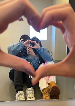 ず っ と 一 緒 だ よ 。