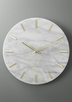 ７：３０。