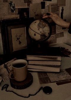 探偵 × ハッカー