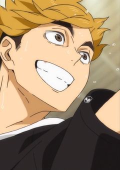  ❥ メガネ陰キャ 、宮侑に顔面サーブかました件 .（