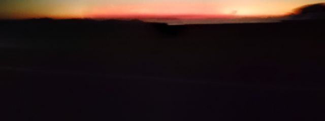 月さんの壁紙画像