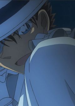 白き怪盗は謎多き美少女に恋をする