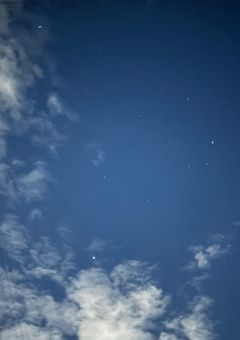 “星空の下で”