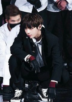 家庭教師は学校一のヤンキー君？！