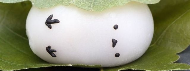 夜桜まかろんさんの壁紙画像