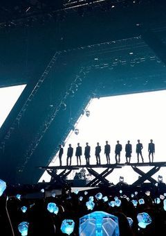 君に宝石の花束を。