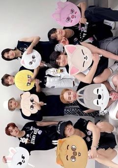 甘やかされまくりの00sのマンネ