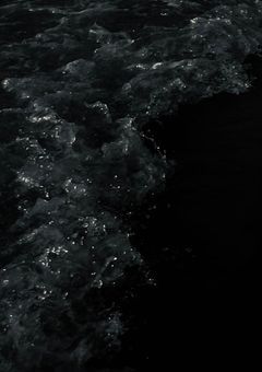 終焉の海へ、愛を抱いて