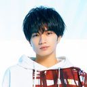 中島 健人