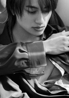 こじけんが右のお話っ!