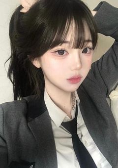 SnowManの紅一点ちゃんのInstagramを覗いてみませんか?