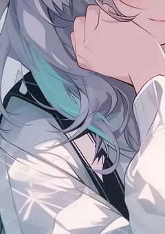 古参の警察官のその横で