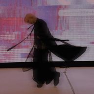 #＿𝑌𝑂𝑀𝐼  x...xさんのアイコン画像
