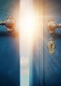 O P E N　T H E　D O O R . 