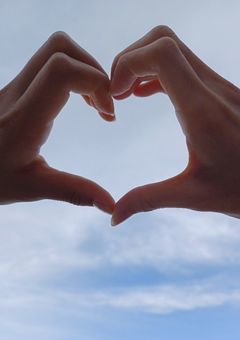 “元”☃️紅一点