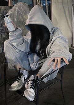 いや , 人間とか嫌いなんで . 