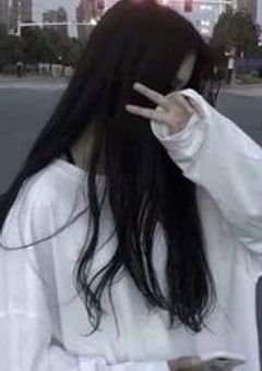 元SixTONESの嫌われ紅一点は、垢抜けしてNiziUのメンバーになりました