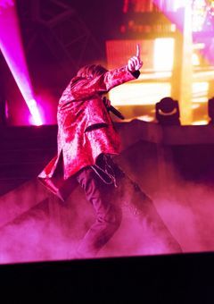 #　sxxnの赤色担当、女子高生拾った件