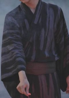 　月狼