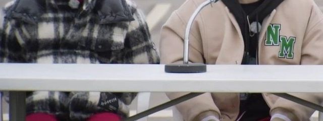 　　　佑殊，さんの壁紙画像