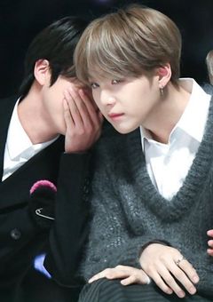 隣にいたのは…