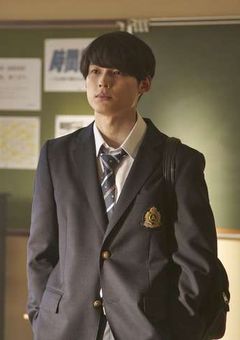 お隣さんは隠キャくん？