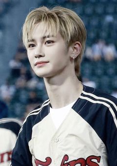 秘密の恋は、境界線のそばで