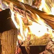 天桃 璐懿 (読み垢)さんのアイコン画像