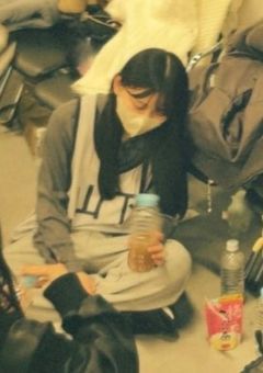 大人しいあの子は。