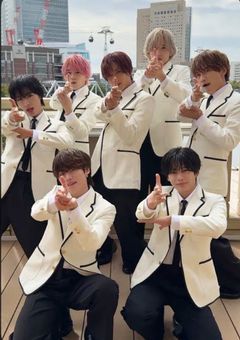 苦いコーヒーに甘いミルクを