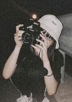 撮ろうとしたら、落とされました。