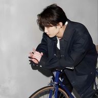 mom…さんのアイコン画像