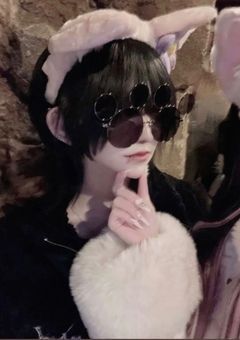 最強と言われる私が捕まった件について