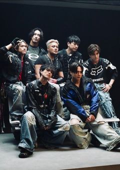 三代目の女神はツンデレ完璧girl