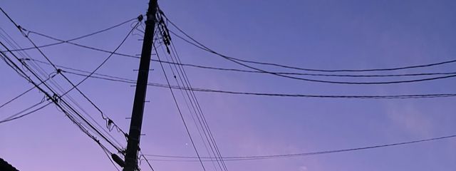 夜ナ夜ナさんの壁紙画像