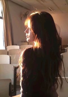 彼女は輝いていた