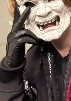 みんな、俺の事ベタベタしすぎ！！