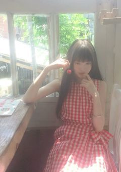 私 , モ ブ で す