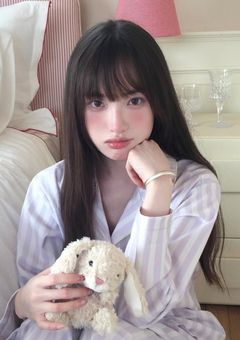  秘 密 の シ ェ ア ハ ウ ス